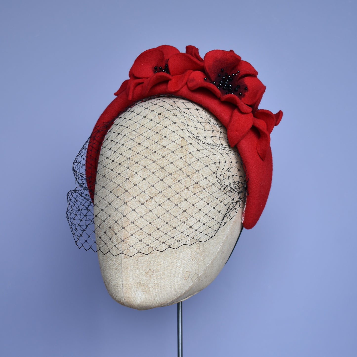 LANA - Red with Veiling